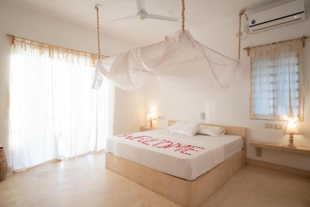 Rafiki Jua Resort Watamu Exterior photo